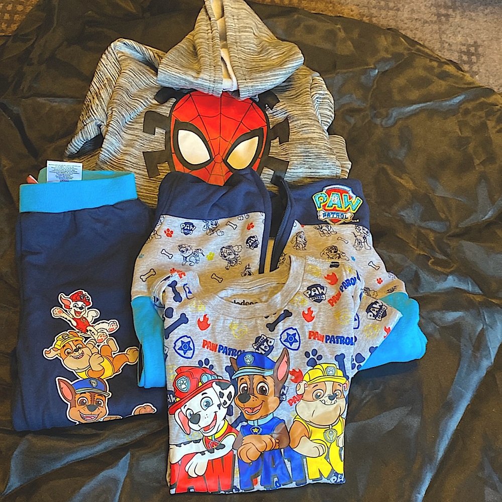 Kid clothes Size 6